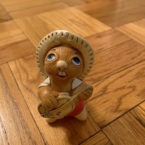 PenDelfin Rocky Figurine